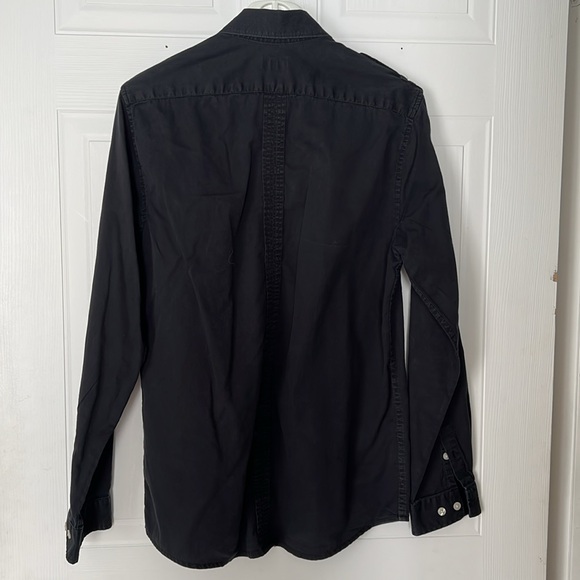 H&M men’s black button down shirt - Picture 2 of 2